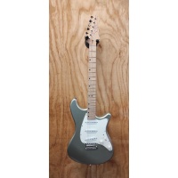 john_page_stratocaster_front__ns